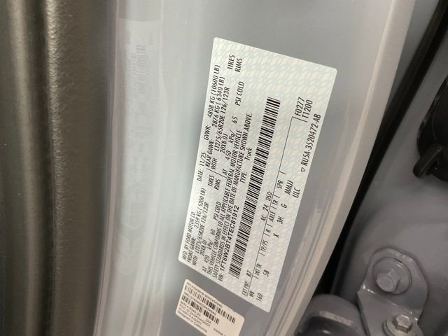 New 2026 Ford F250 Lariat w/ Black Appearance Package image 27