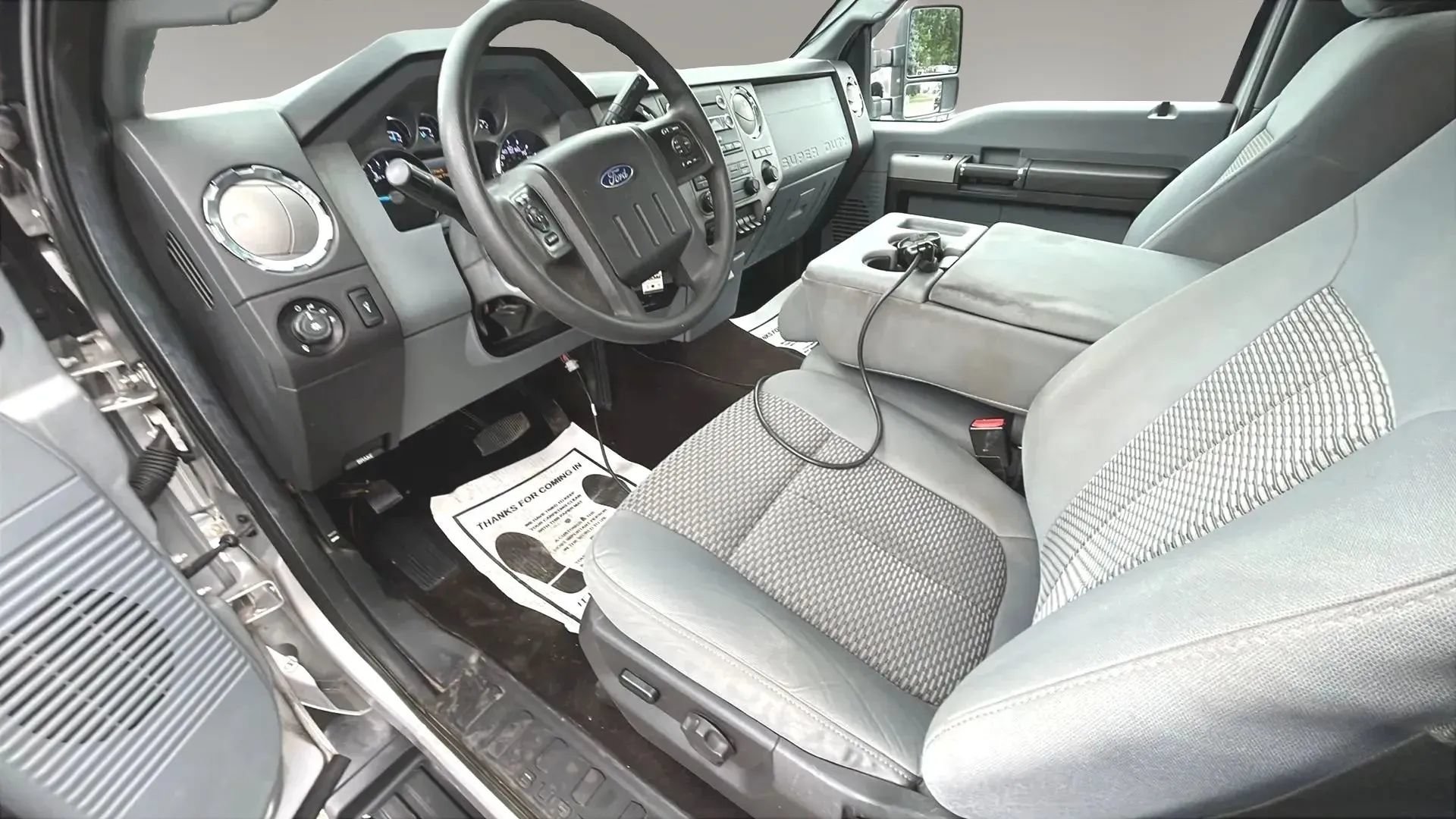 Used 2016 Ford F350 XLT AWD/4WD image 2