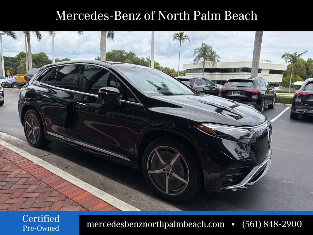 Used 2023 Mercedes-Benz EQS 580 4MATIC SUV image 3
