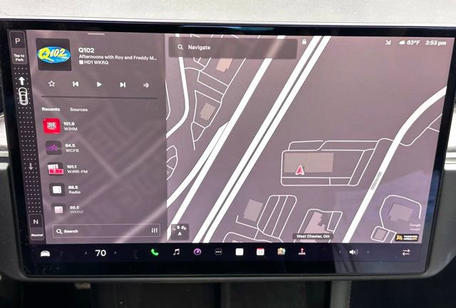 Used 2022 Tesla Model S image 13