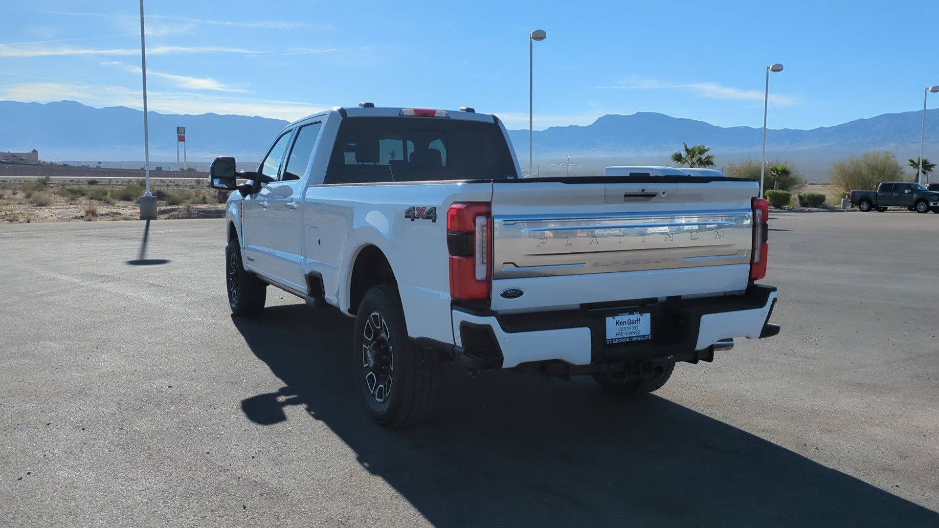 Used 2024 Ford F250 Platinum image 5