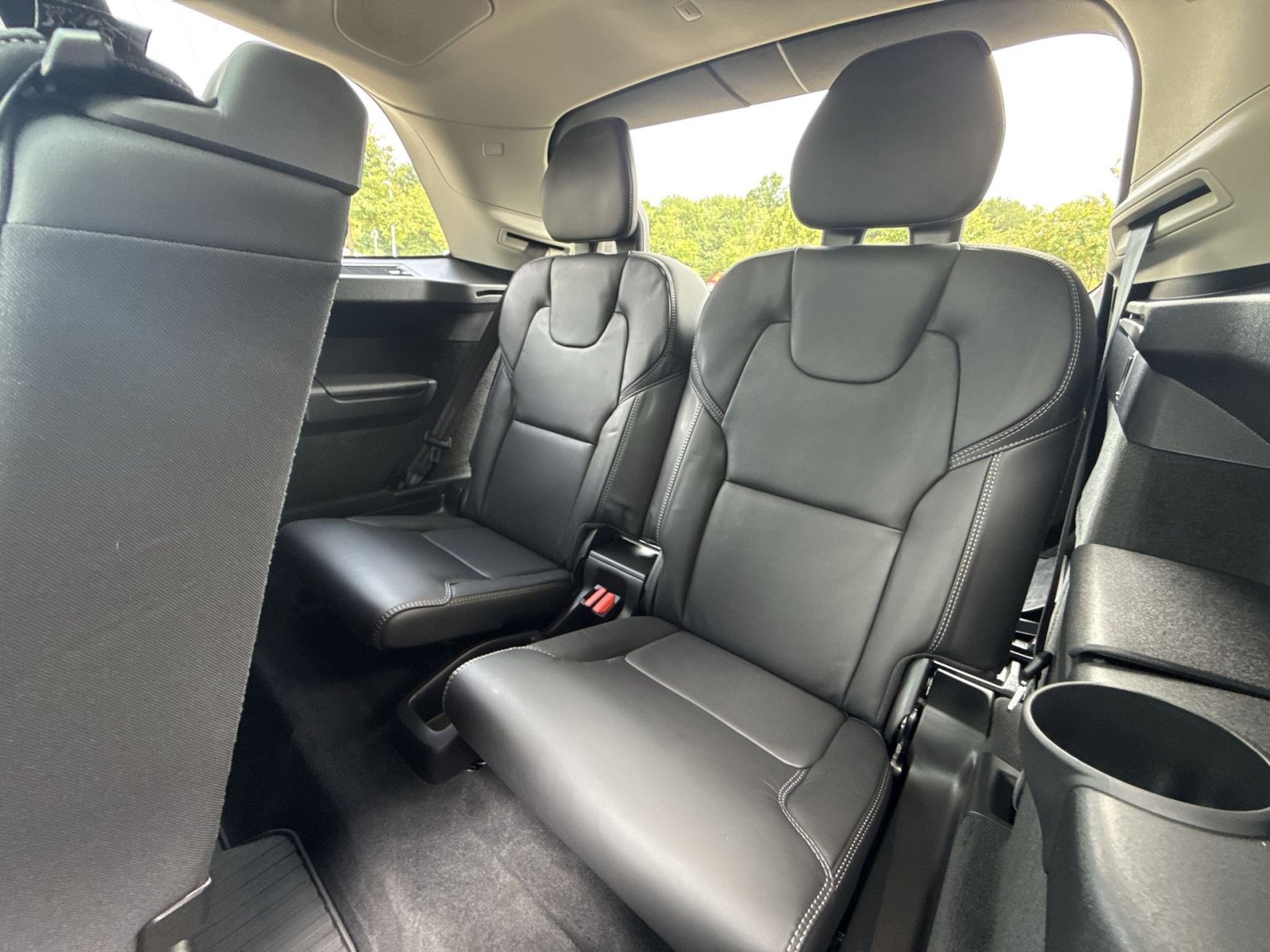 New 2026 Volvo XC90 B6 Ultra w/ Protection Package AWD/4WD image 26