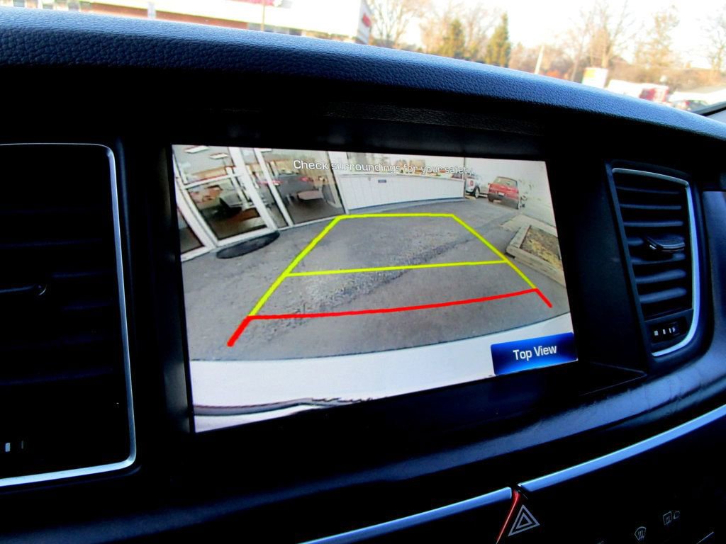 Used 2016 Hyundai Genesis 3.8 w/ Option Group 04 image 4