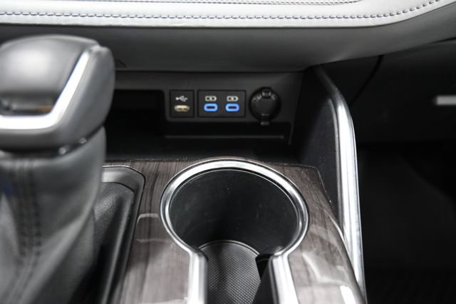 Used 2022 Toyota Highlander Platinum image 21