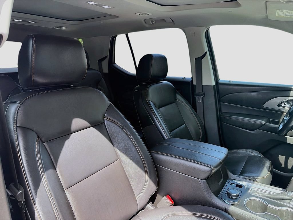 Used 2019 Chevrolet Traverse LT w/ LT Premium Package FWD image 31