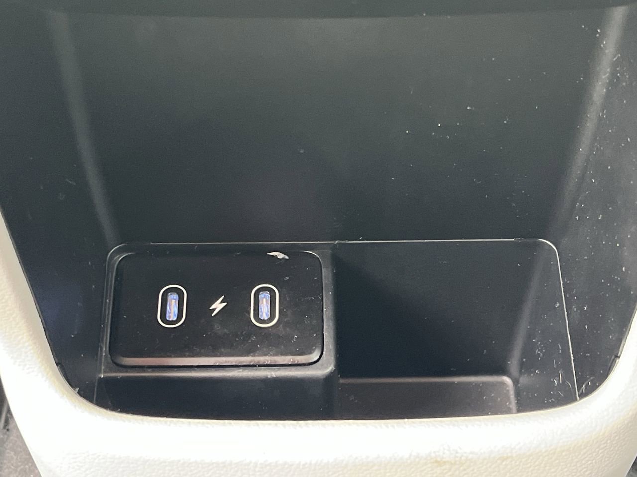 Used 2025 Hyundai Kona SEL image 19