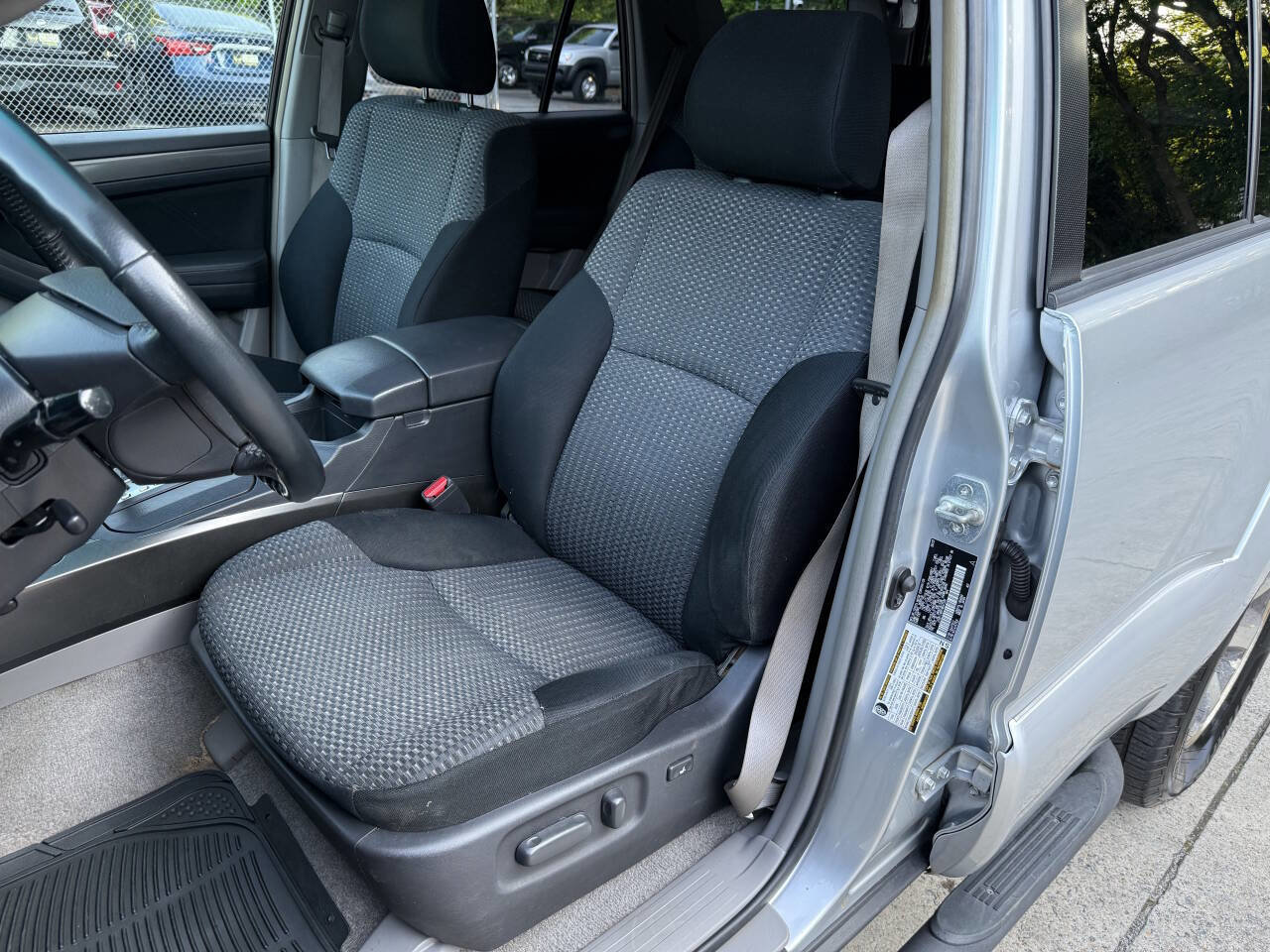 Used 2007 Toyota 4Runner Sport image 9