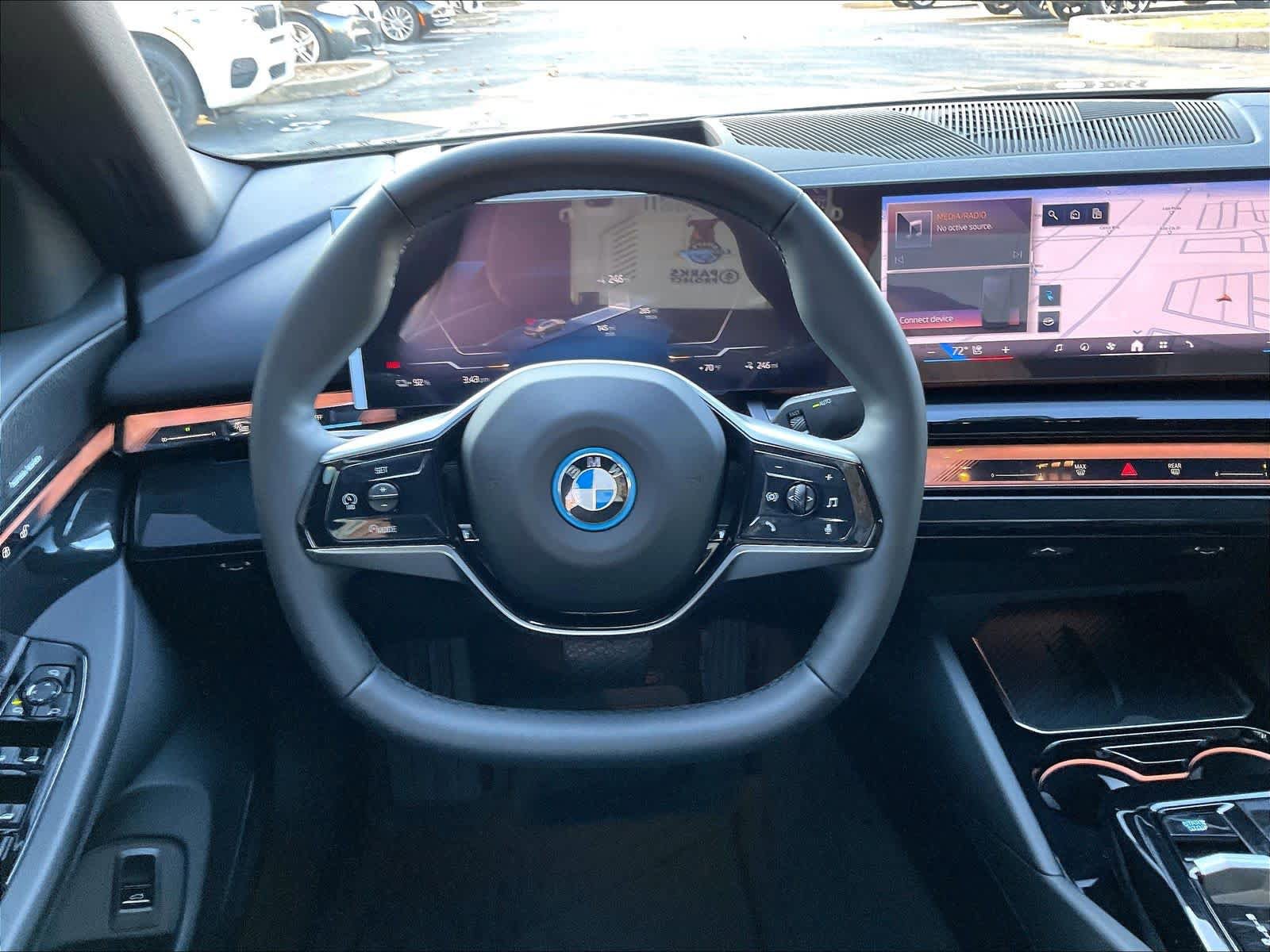 Certified 2026 BMW i5 eDrive40 w/ Premium Package image 7