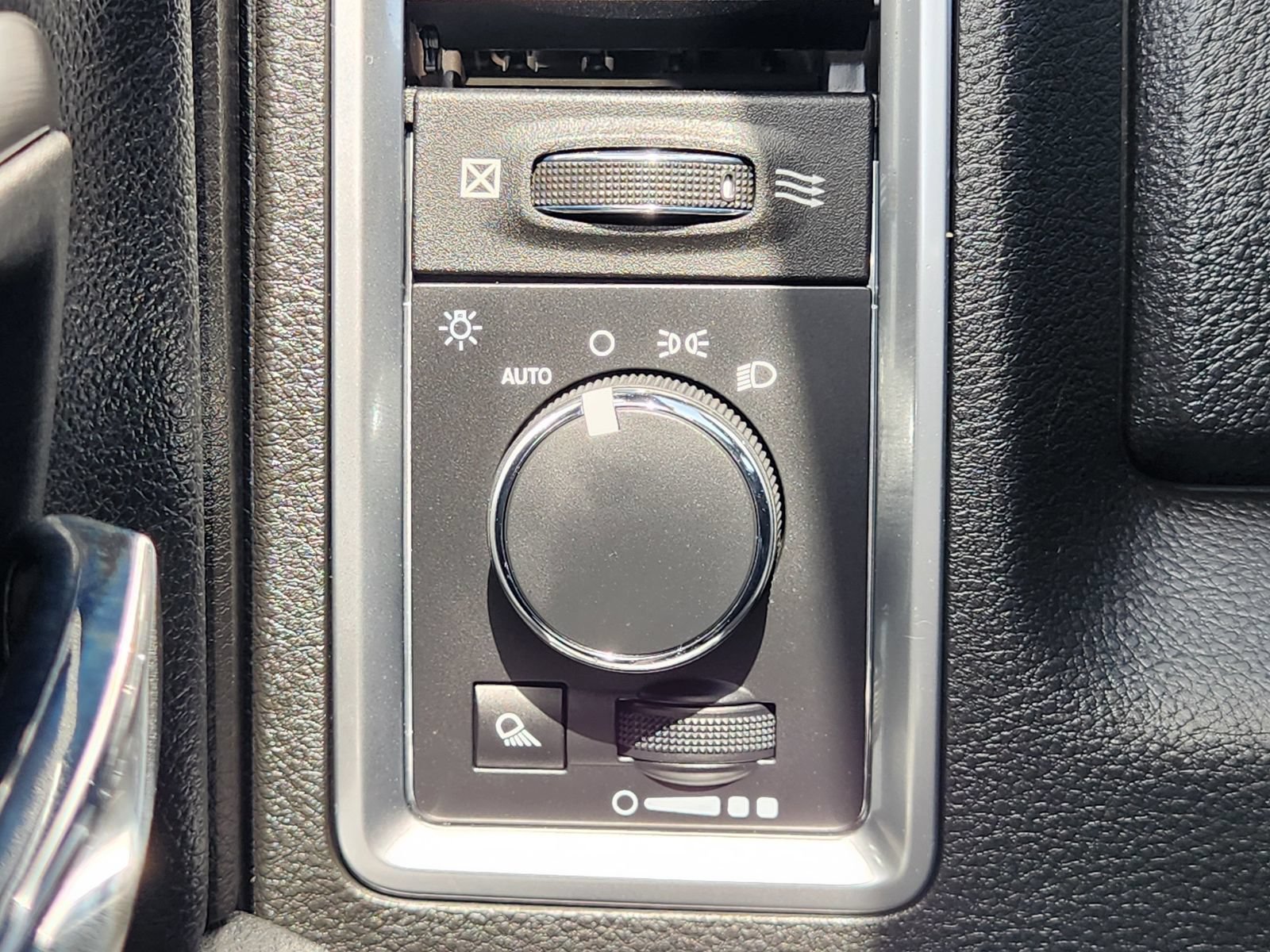Used 2022 RAM 1500 Warlock w/ Electronics Group AWD/4WD image 21