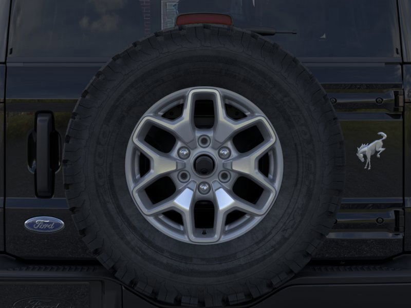 New 2025 Ford Bronco Badlands image 24