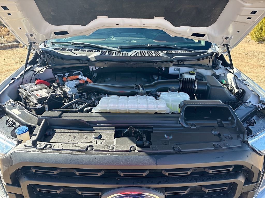 Used 2023 Ford F150 Lariat w/ Max Trailer Tow Package image 30