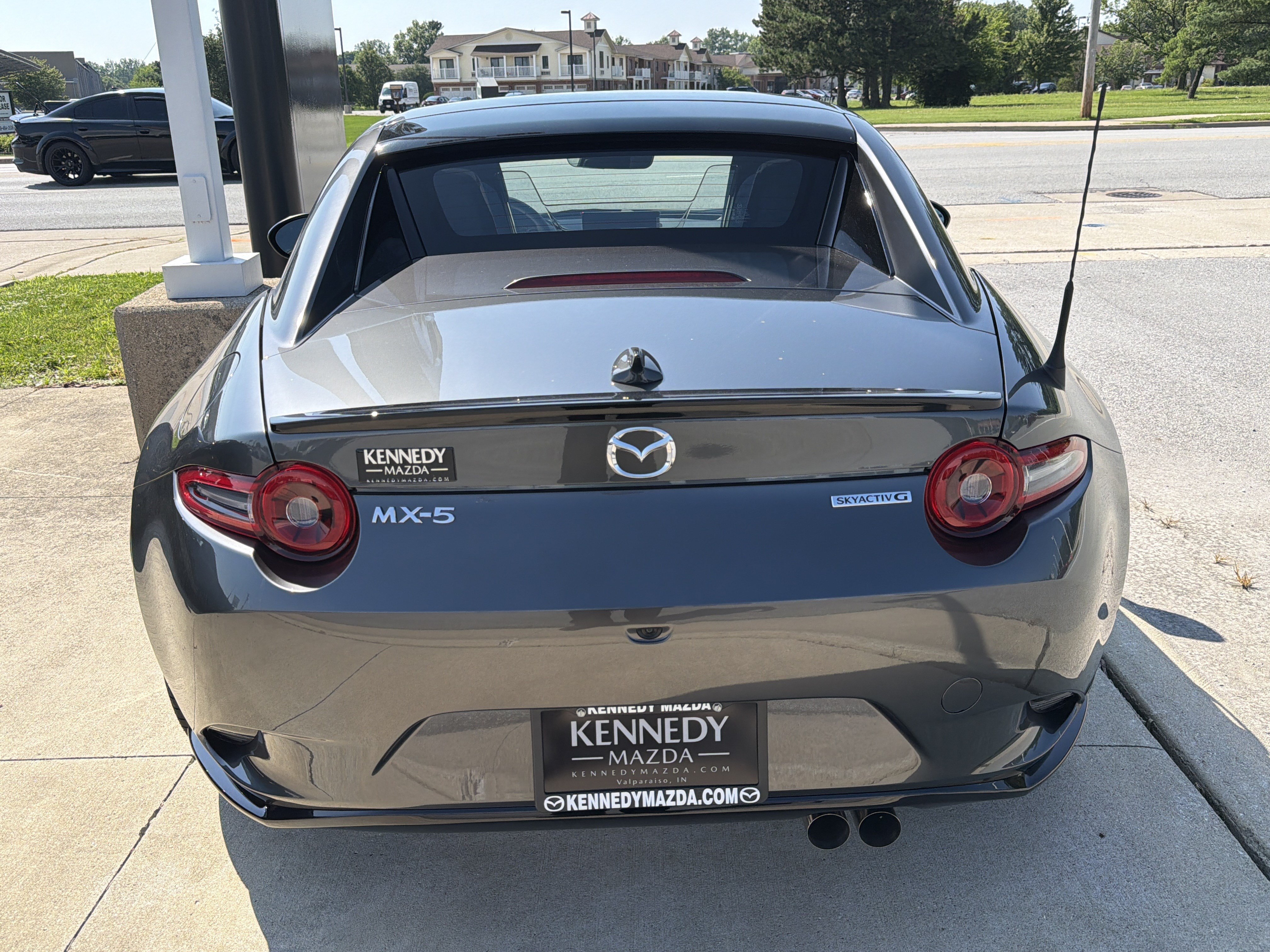New 2026 MAZDA MX-5 Miata RF Grand Touring w/ Appearance Package RWD image 4