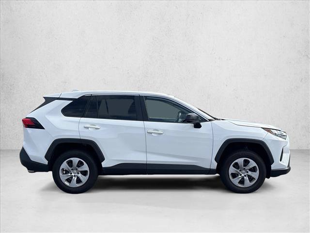 Used 2024 Toyota RAV4 LE FWD image 4