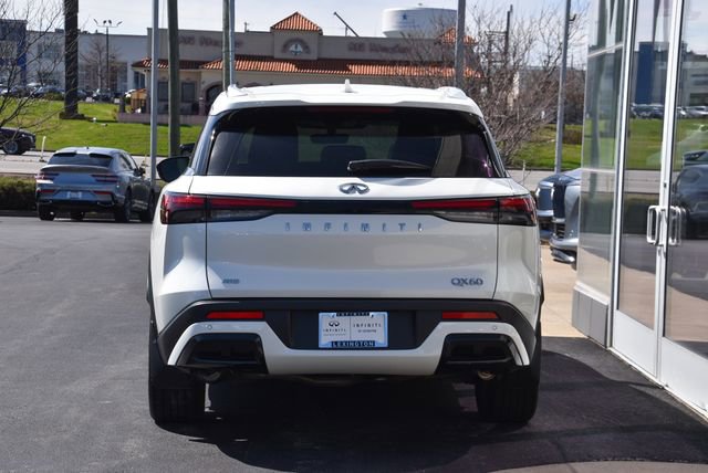 Used 2025 INFINITI QX60 Luxe image 9