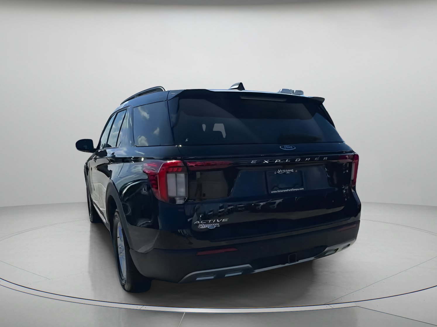 New 2025 Ford Explorer Active w/ Active Comfort Package image 27