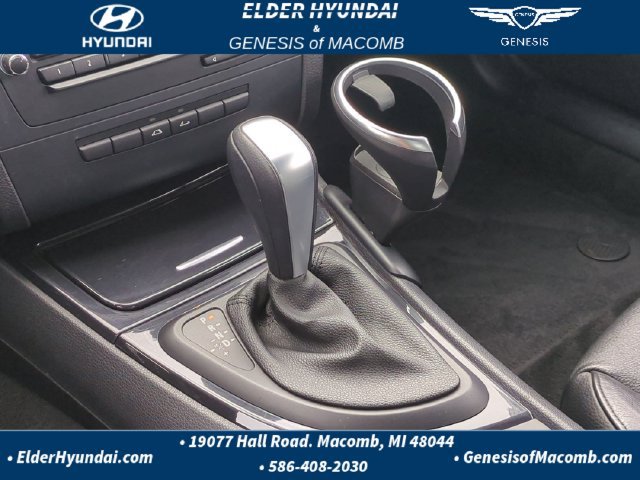 Used 2013 BMW 128i Convertible RWD image 9