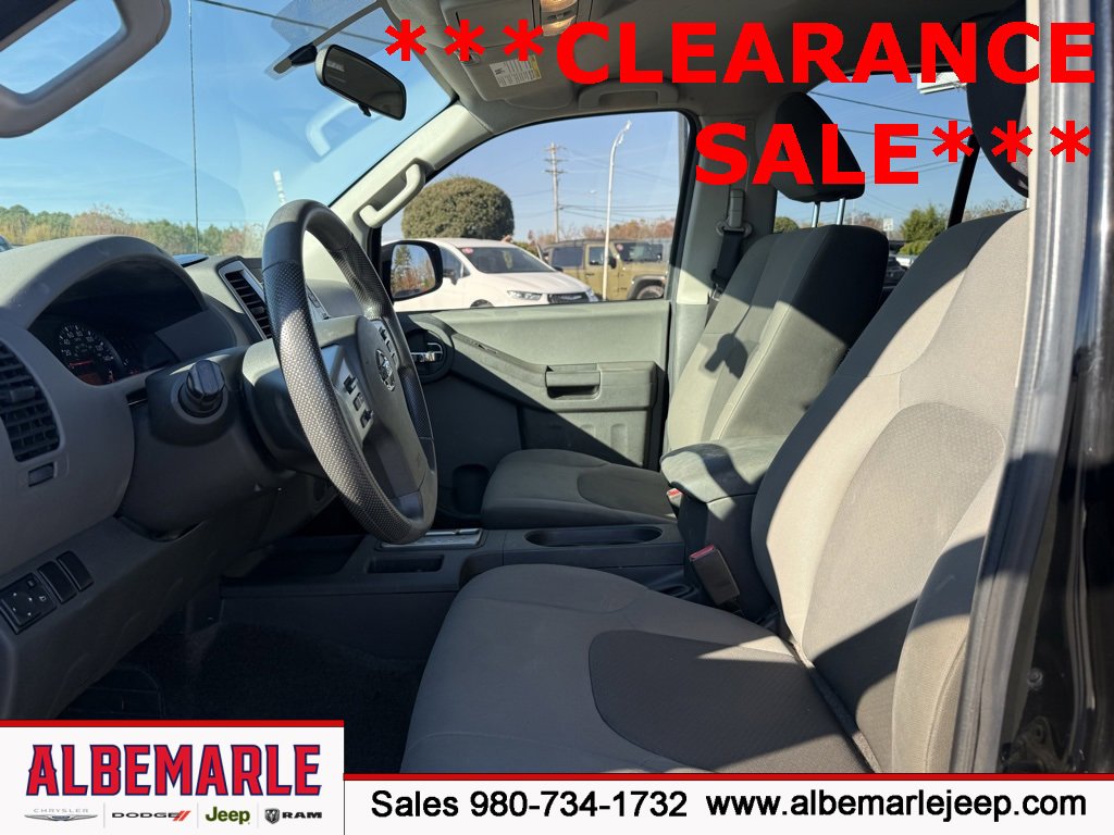 Used 2015 Nissan Xterra S image 13