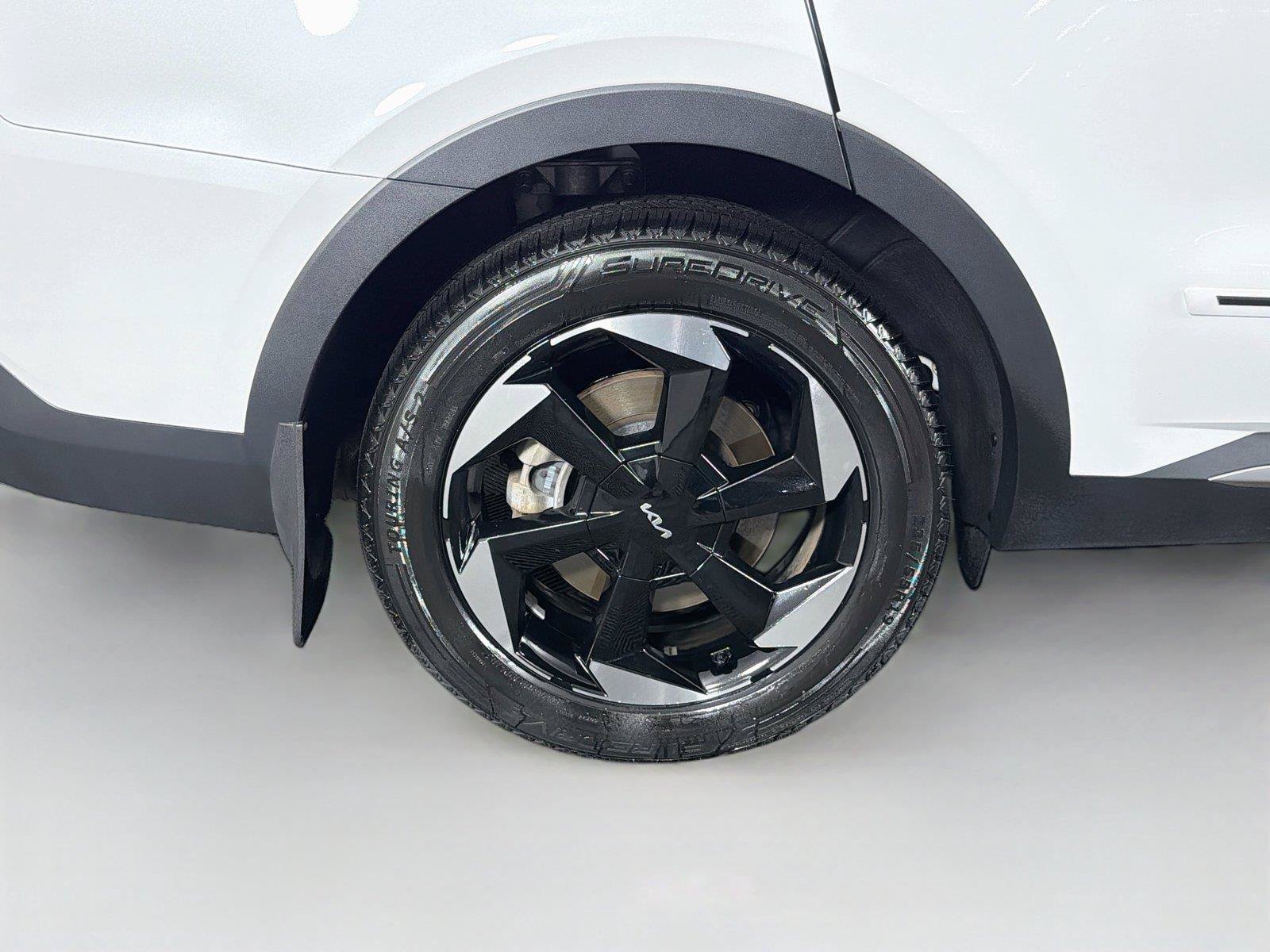 Used 2025 Kia Sorento EX AWD/4WD image 35