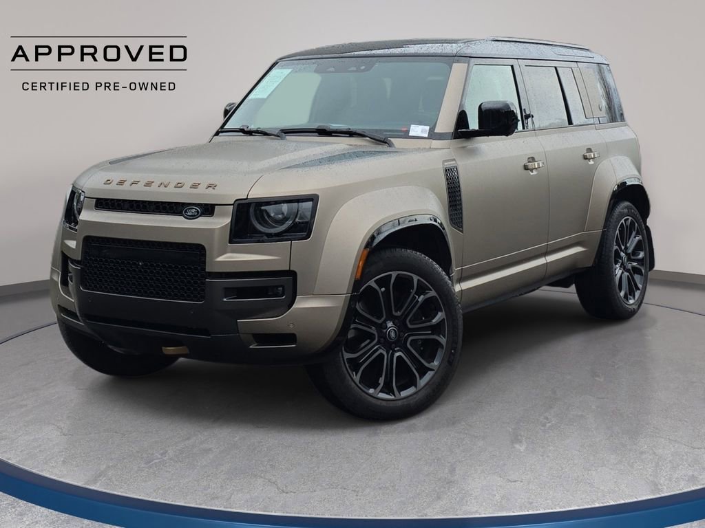 Used 2025 Land Rover Defender 110 image 1