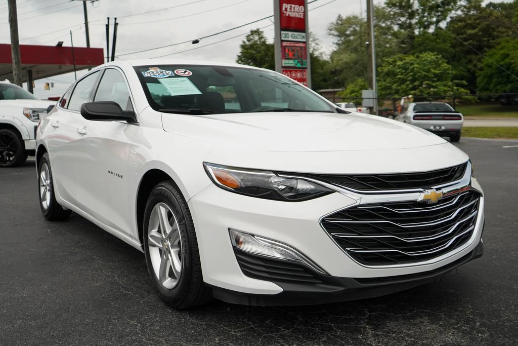 Used 2022 Chevrolet Malibu LS FWD image 36