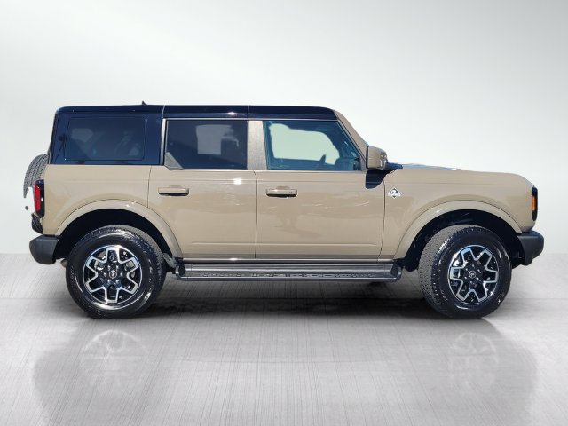 Certified 2025 Ford Bronco Outer Banks AWD/4WD image 3