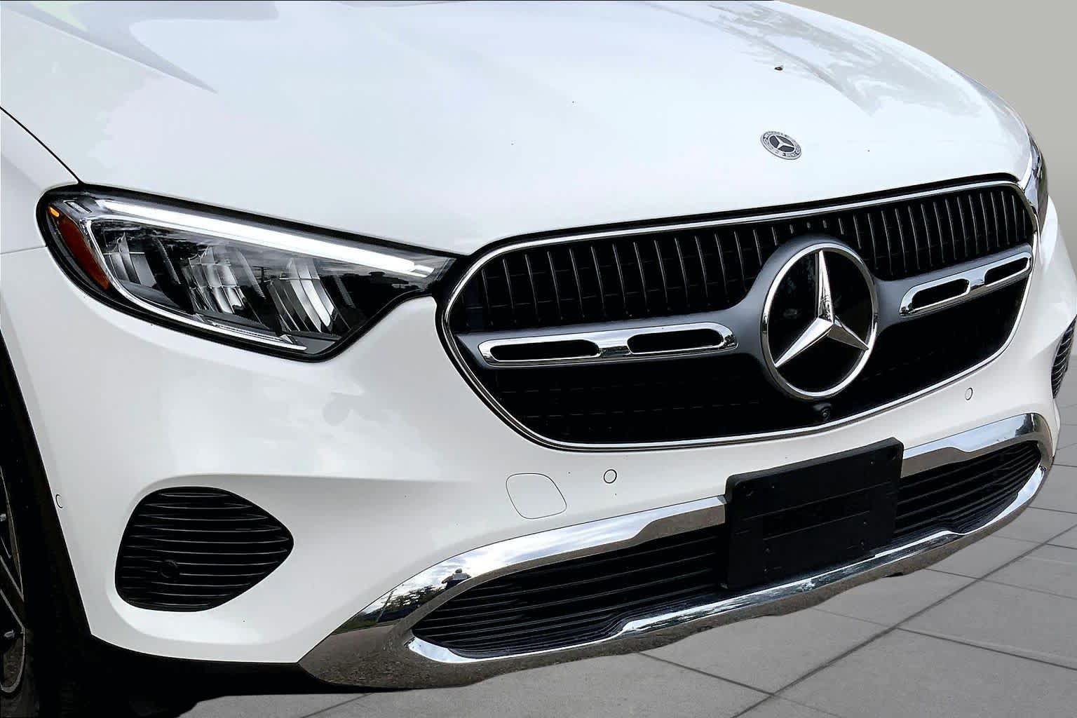 Used 2026 Mercedes-Benz GLC 300 4MATIC image 29