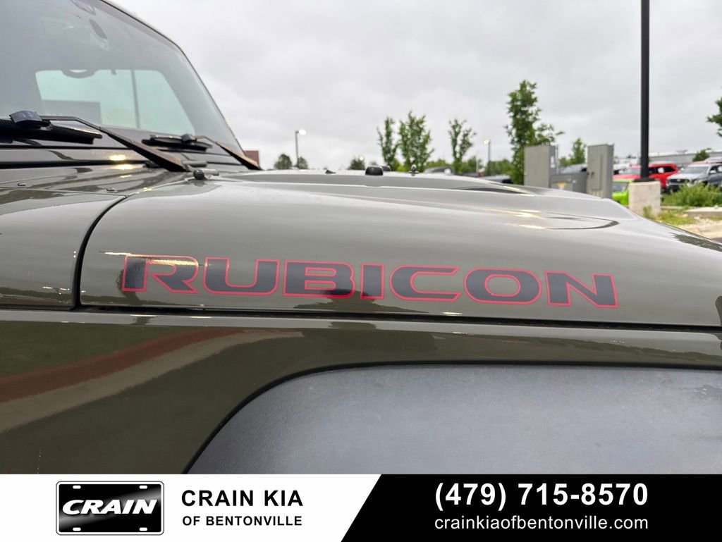 Used 2015 Jeep Wrangler Unlimited Rubicon AWD/4WD image 11