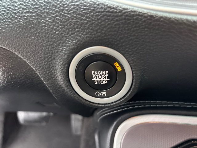 Used 2022 Dodge Challenger GT AWD/4WD image 16