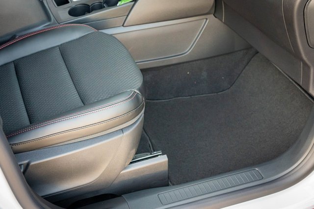 New 2025 Ford Escape ST-Line image 32