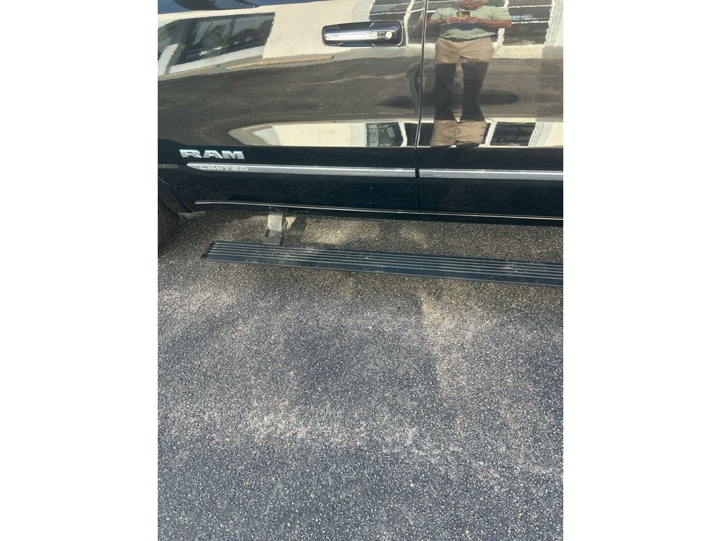 Used 2021 RAM 1500 Limited AWD/4WD image 16