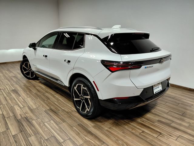 Used 2025 Chevrolet Equinox EV LT w/ Convenience Package image 30