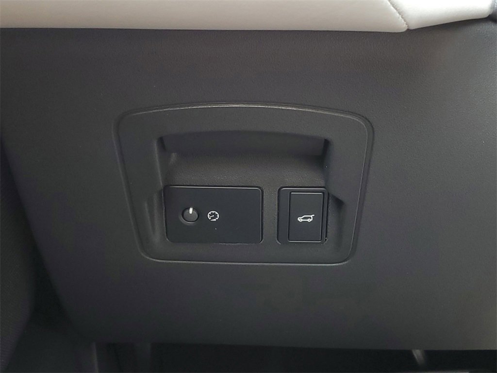 New 2026 Land Rover Range Rover Velar Dynamic SE image 16