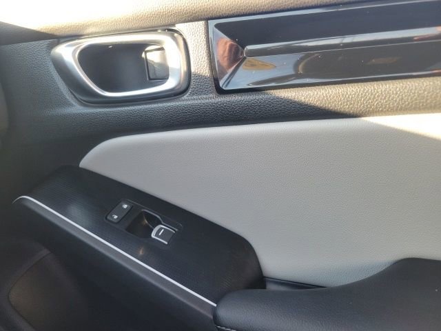 Used 2025 Honda Civic Sport image 27