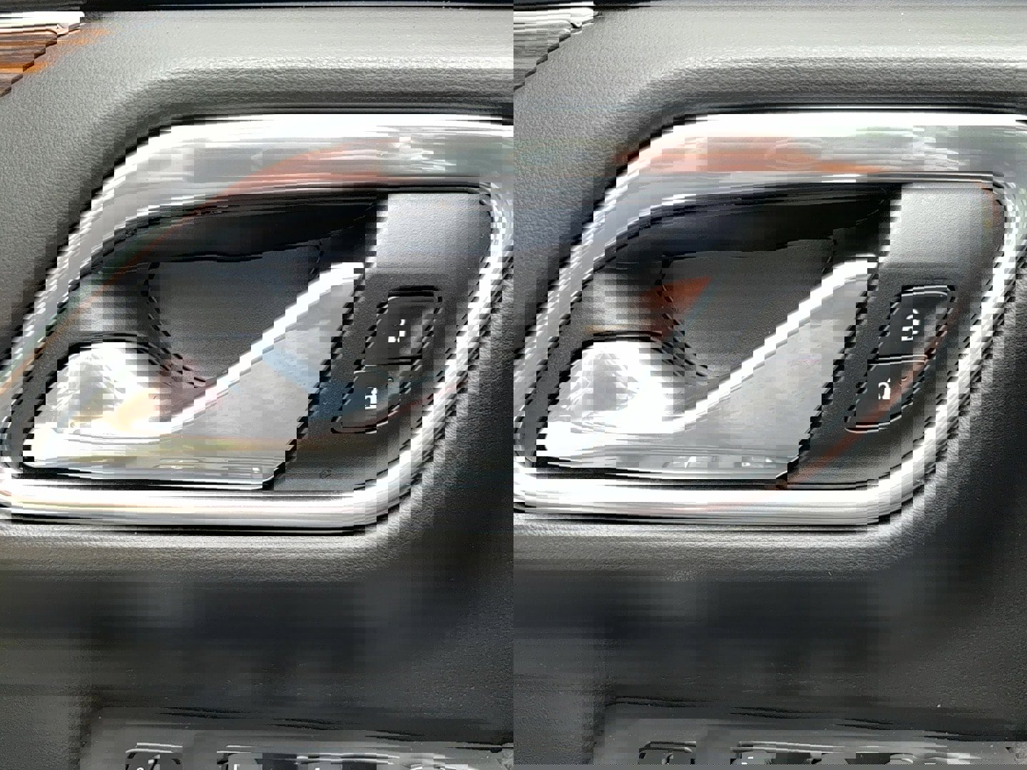 Used 2021 Chevrolet Suburban High Country w/ Premium Package image 21