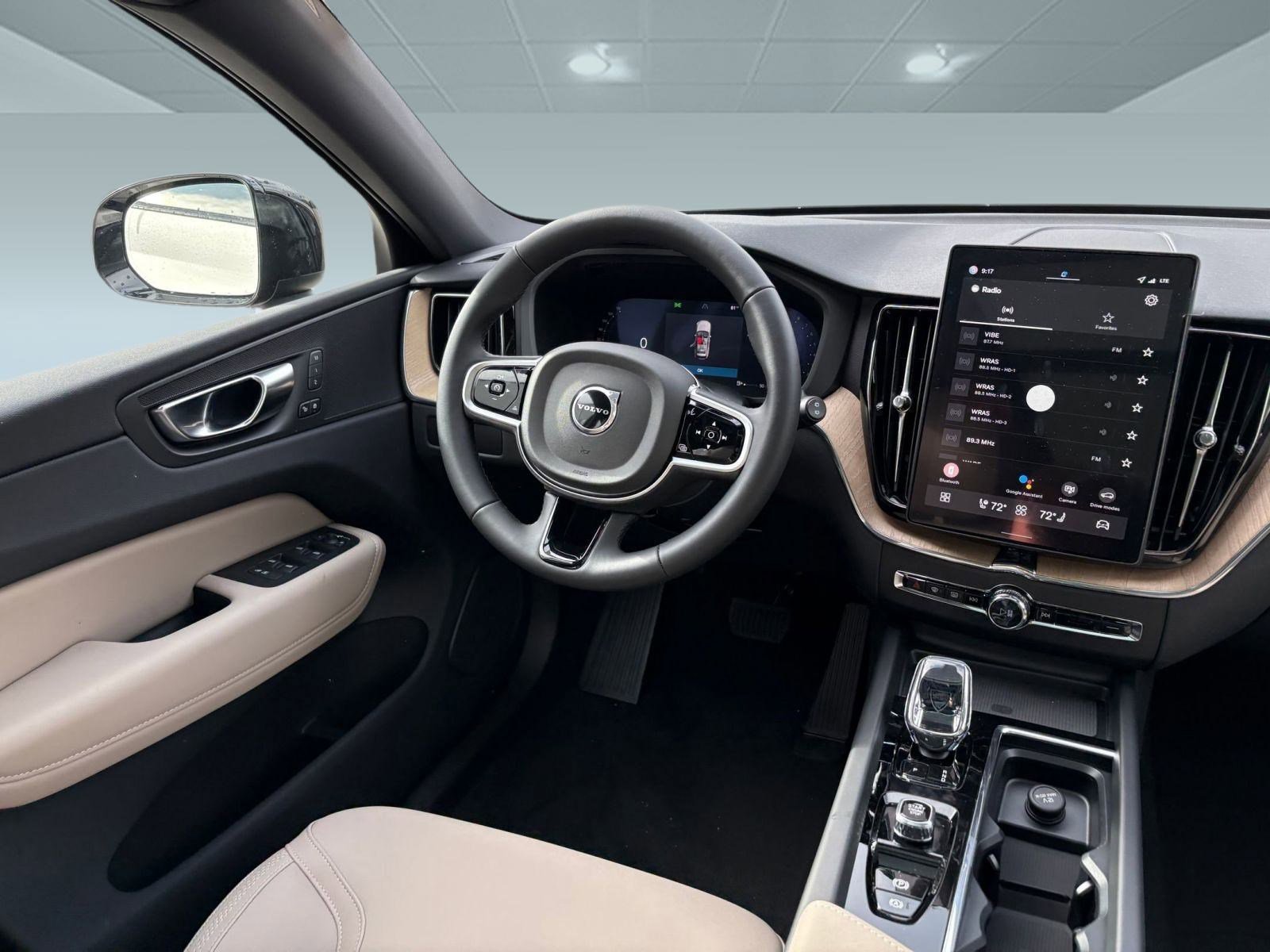 New 2026 Volvo XC60 B5 Plus w/ Climate Package image 25