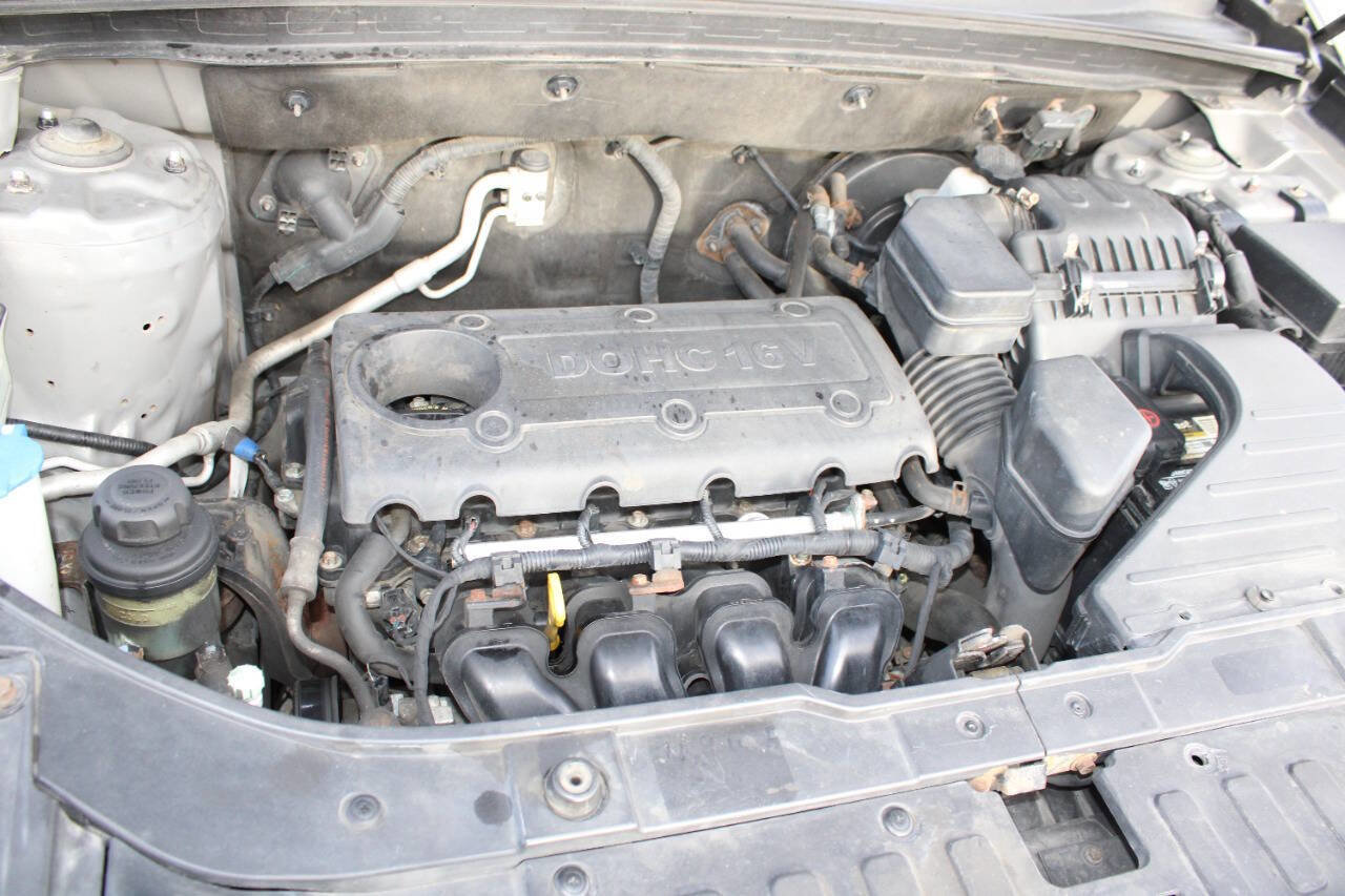 Used 2013 Kia Sorento LX image 25