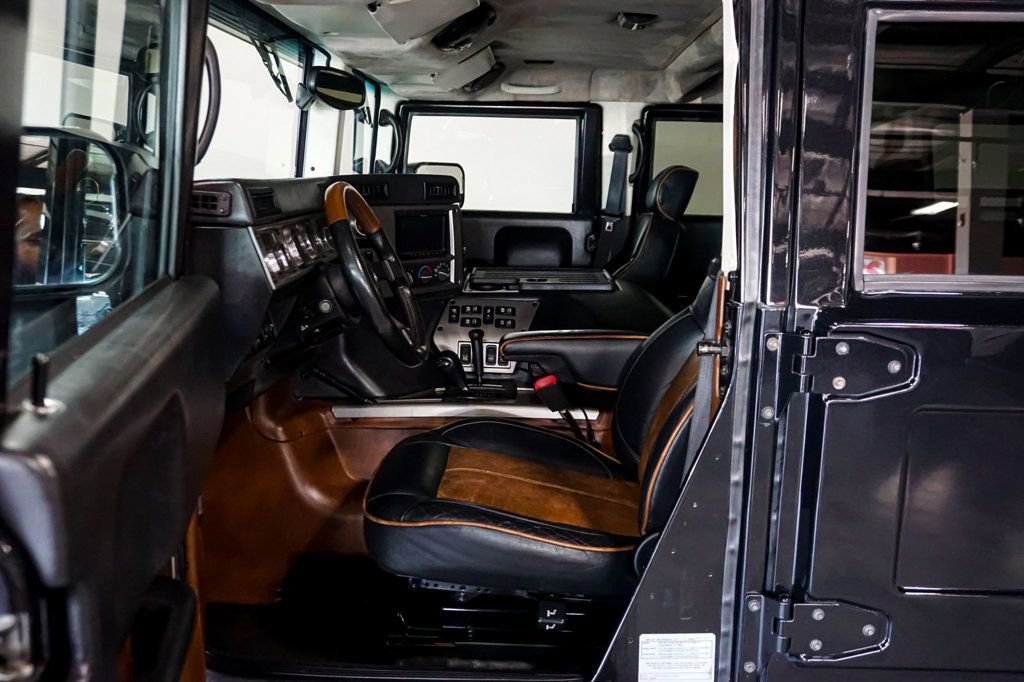Used 2006 HUMMER H1 4-Door Wagon AWD/4WD image 8