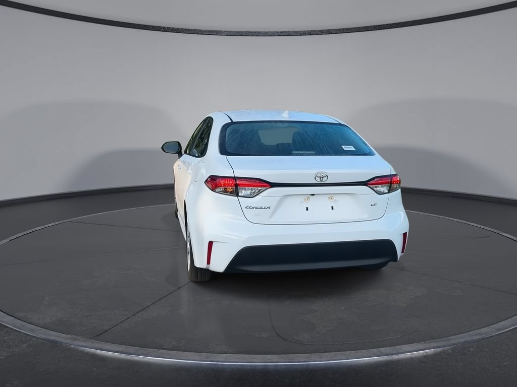 Used 2024 Toyota Corolla LE FWD image 7