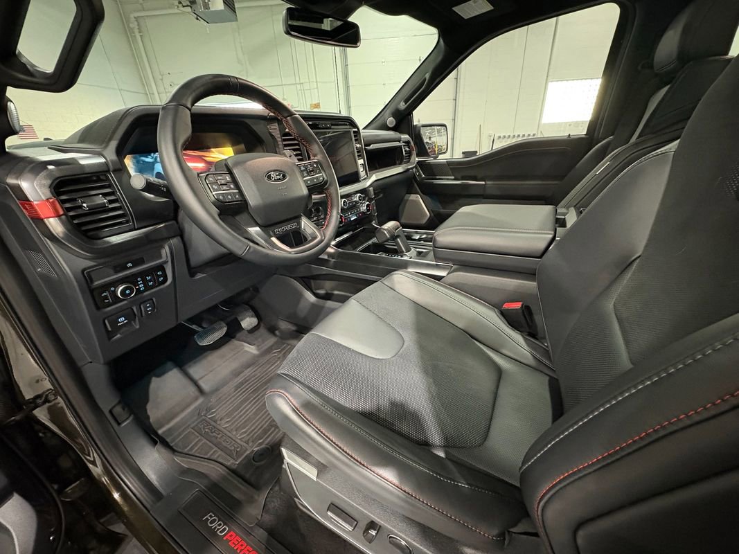 Used 2025 Ford F150 Raptor image 10