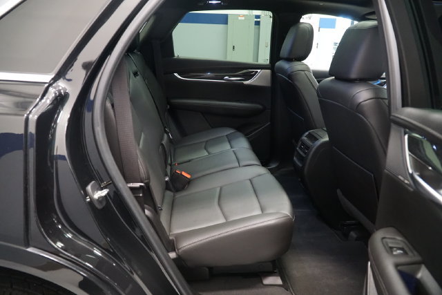 Used 2021 Cadillac XT5 Premium Luxury AWD/4WD image 20