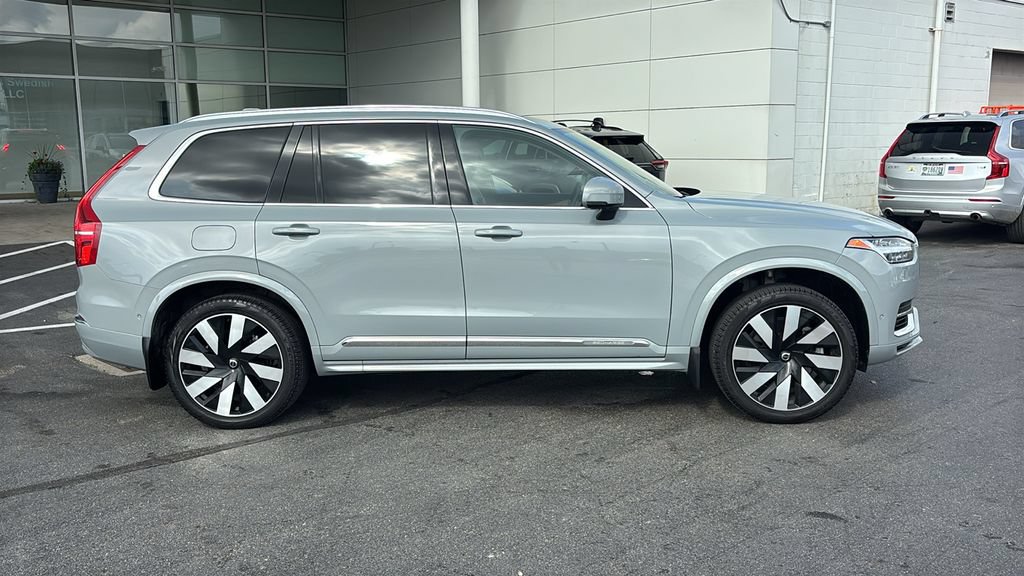 Used 2024 Volvo XC90 T8 Plus w/ Protection Package Premier AWD/4WD image 27