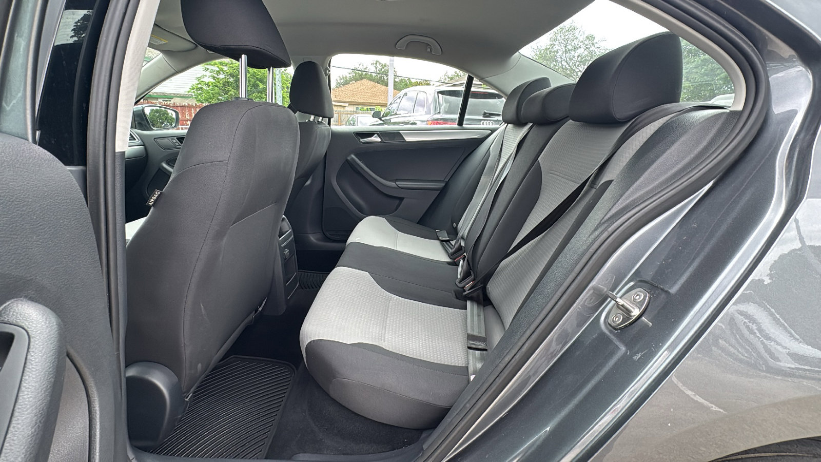 Used 2017 Volkswagen Jetta S FWD image 14