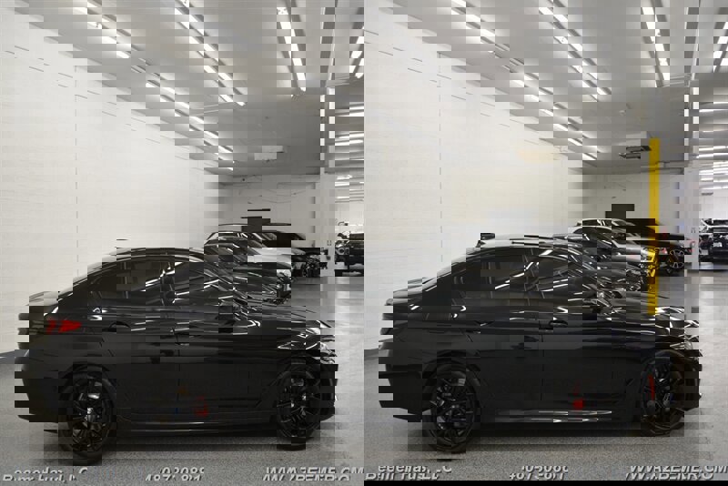 Used 2023 BMW 540i w/ M Sport Package image 8