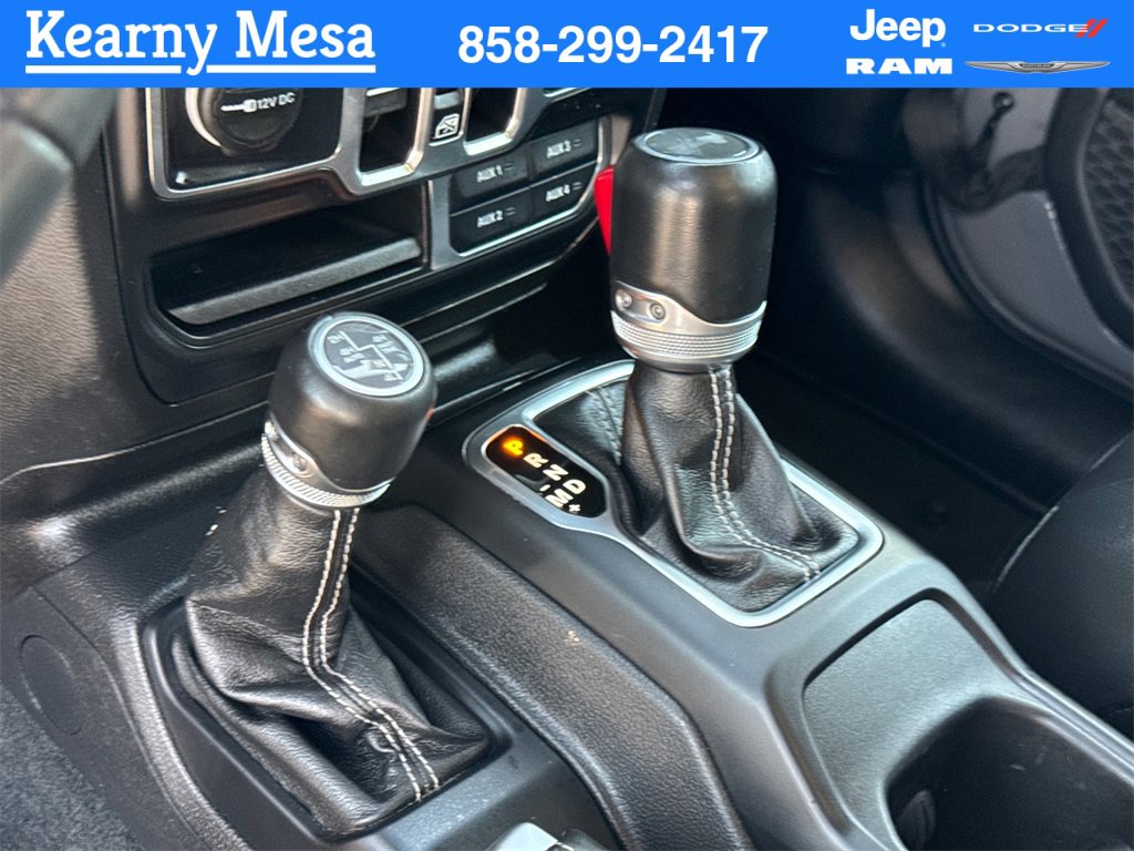 Used 2023 Jeep Wrangler Unlimited Sahara image 26