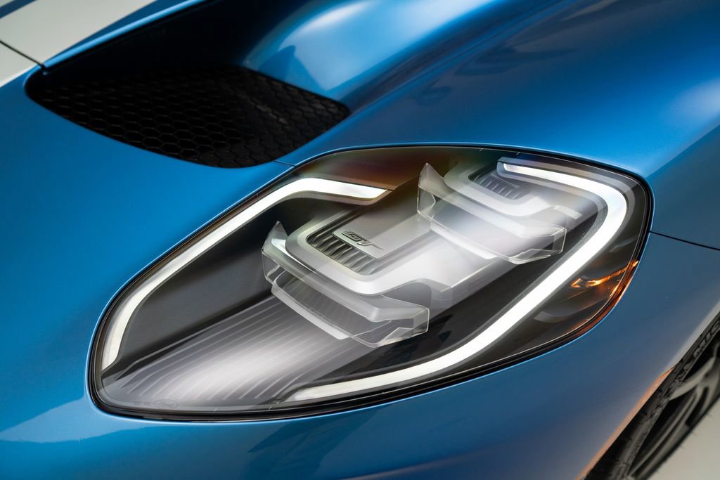 Used 2019 Ford GT RWD image 58