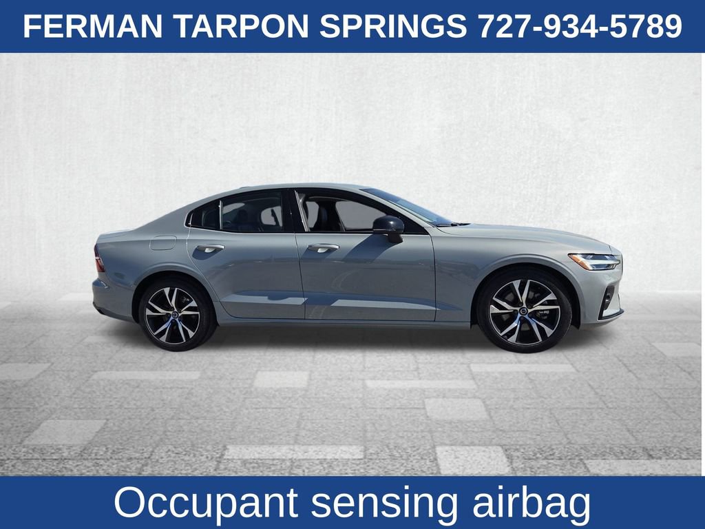Certified 2025 Volvo S60 B5 Core image 11