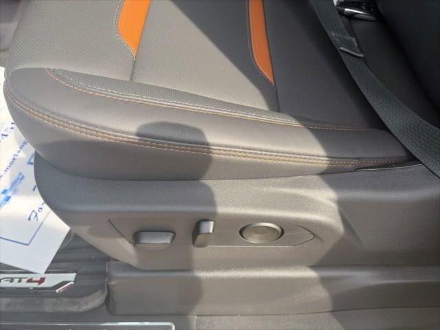 New 2026 GMC Sierra 1500 AT4 w/ Technology Package image 18