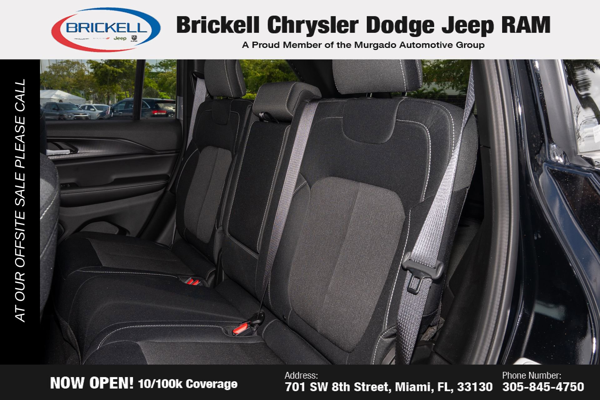 Used 2025 Jeep Grand Cherokee Laredo image 16