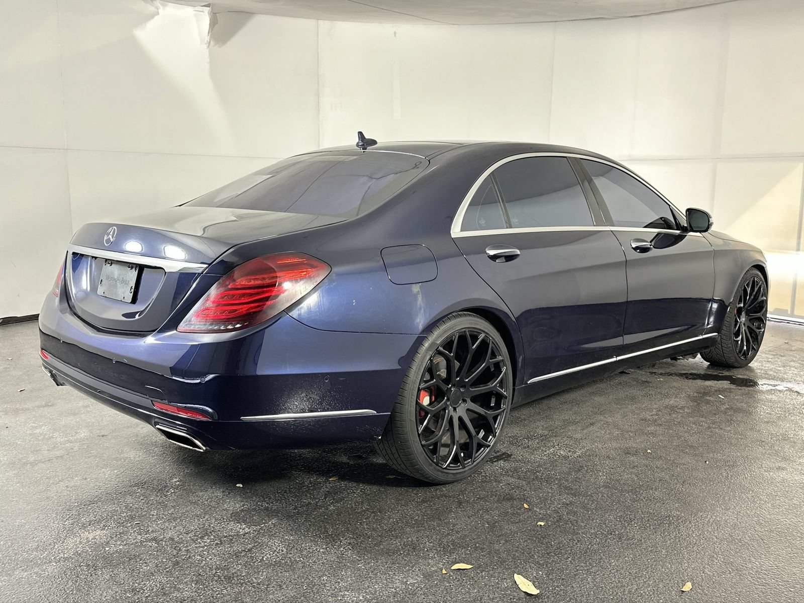 Used 2017 Mercedes-Benz S 550 4MATIC Sedan image 8
