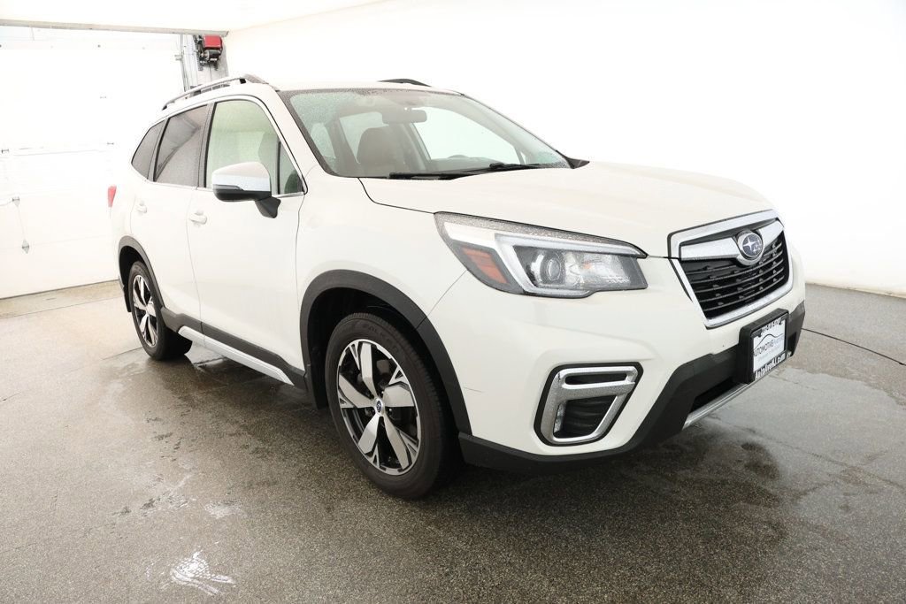 Used 2020 Subaru Forester Touring image 3